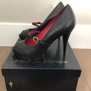 Pour la Victoire Vero Cuoio Heels